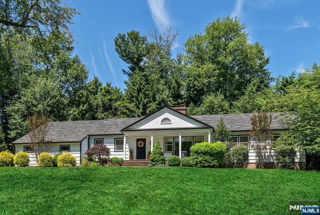 611 Wishing Well Road - Photo 1