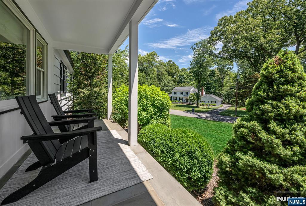 611 Wishing Well Road - Photo 5