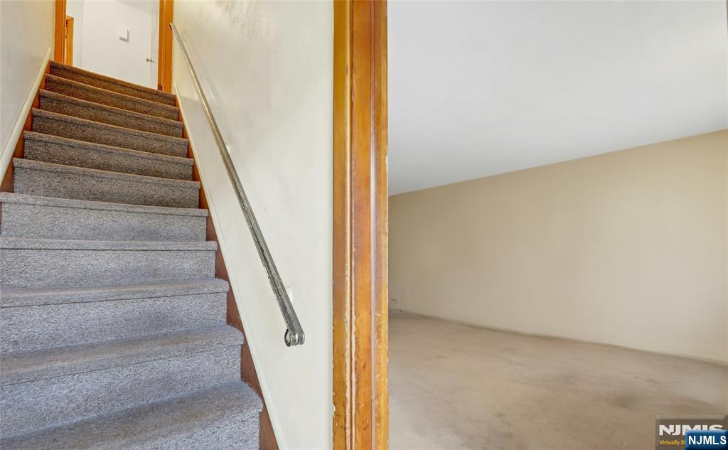 76 Prospect Avenue - Photo 3