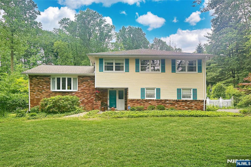 7 Southwood Drive - Photo 3