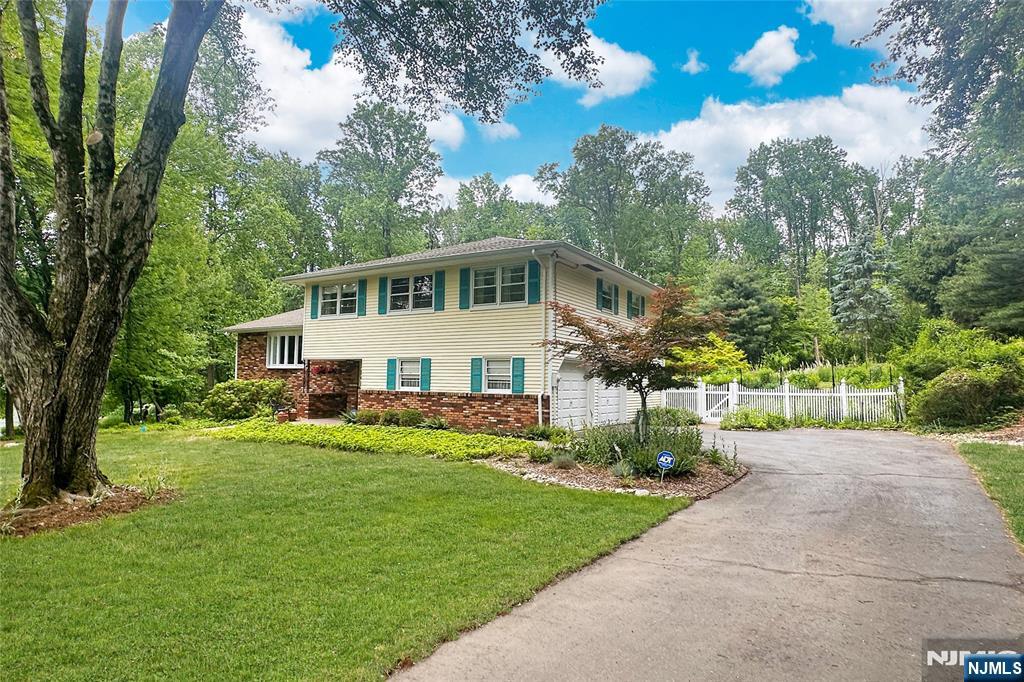 7 Southwood Drive - Photo 4