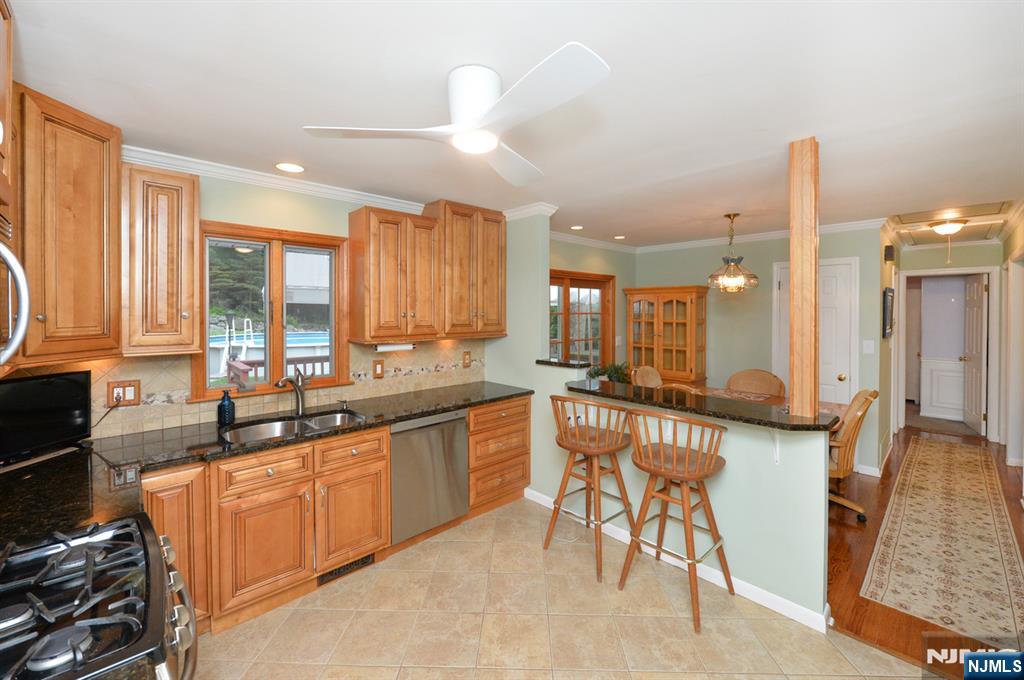 30 Knolls - Photo 3