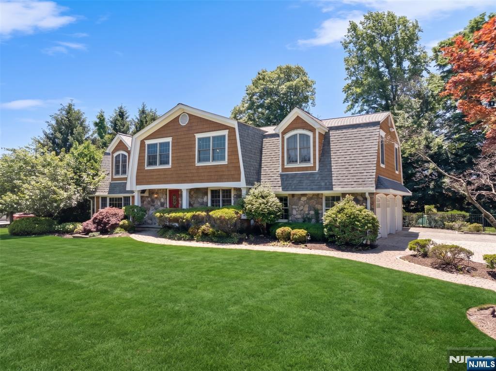 47 Blueberry Drive - Photo 1