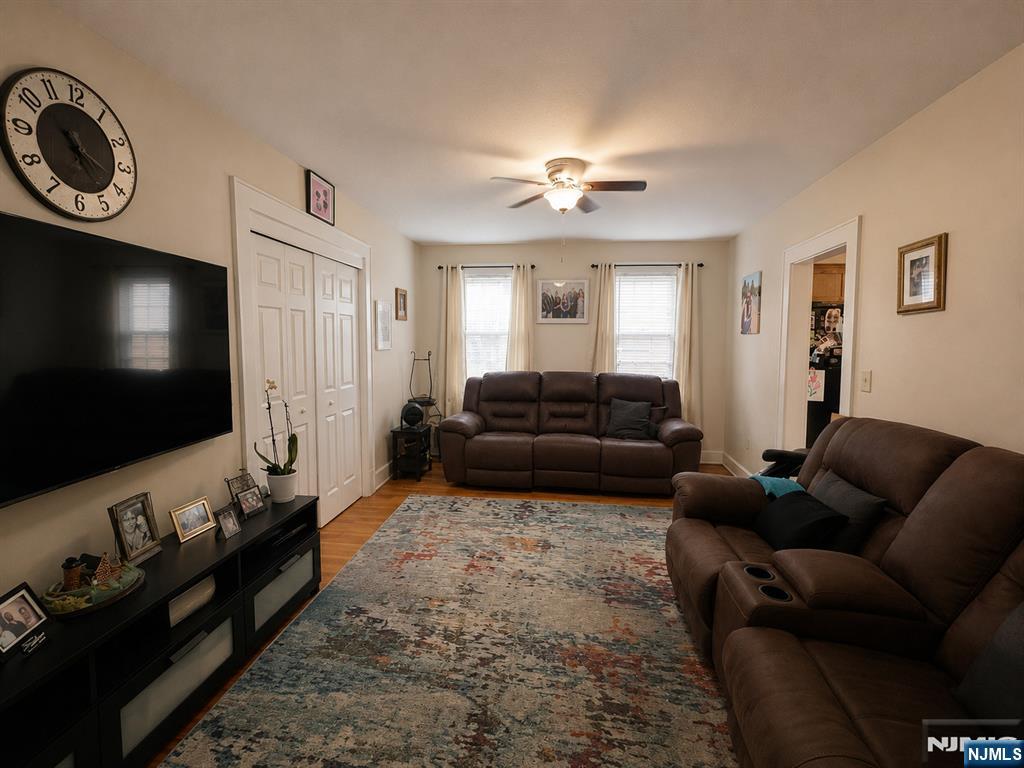 215 Saddle River Road 1 - Photo 2