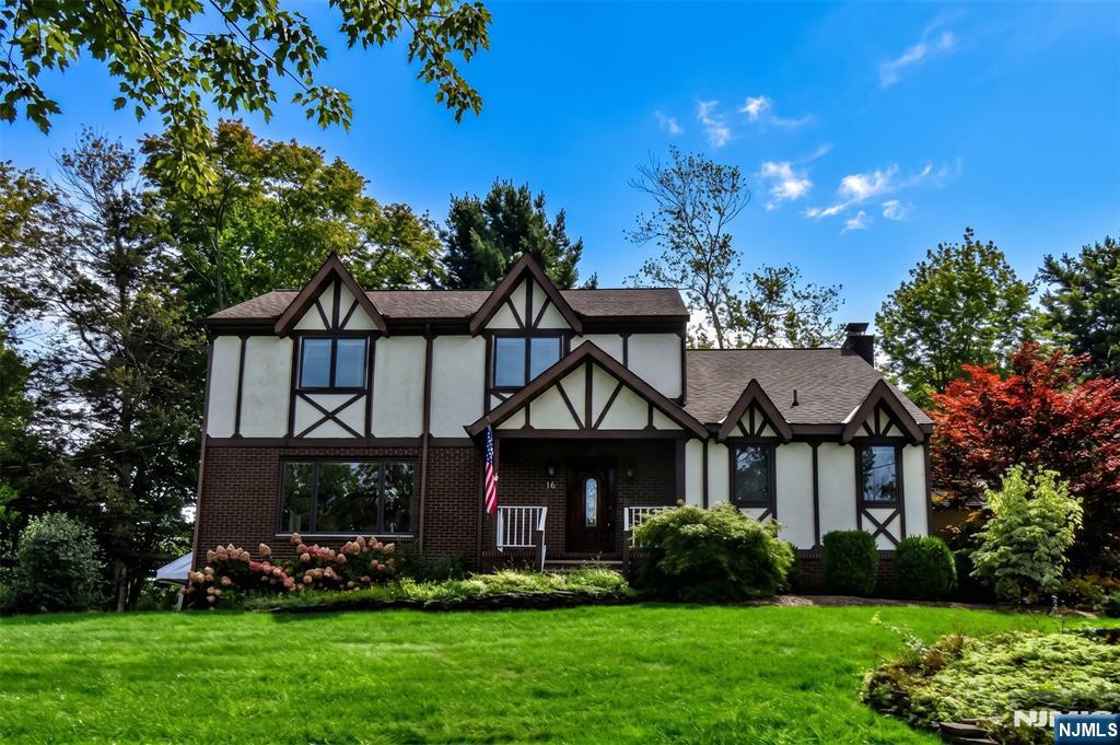 16 Weeden Drive - Photo 2