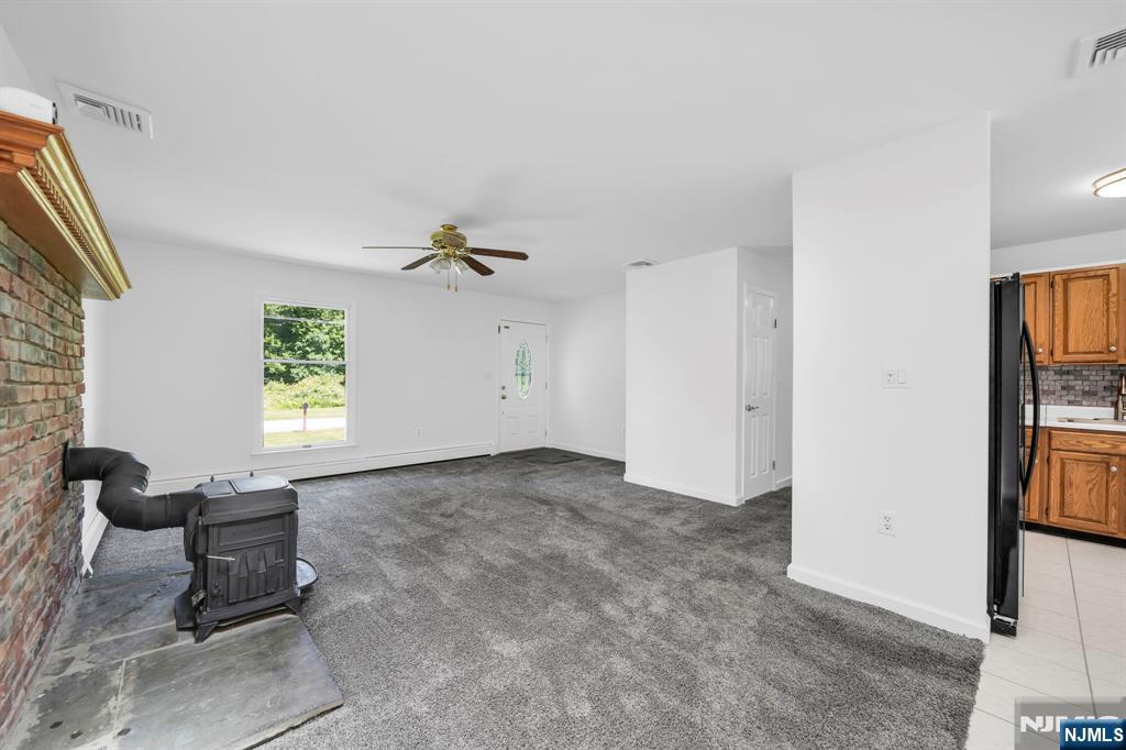 3 Midland Road - Photo 2