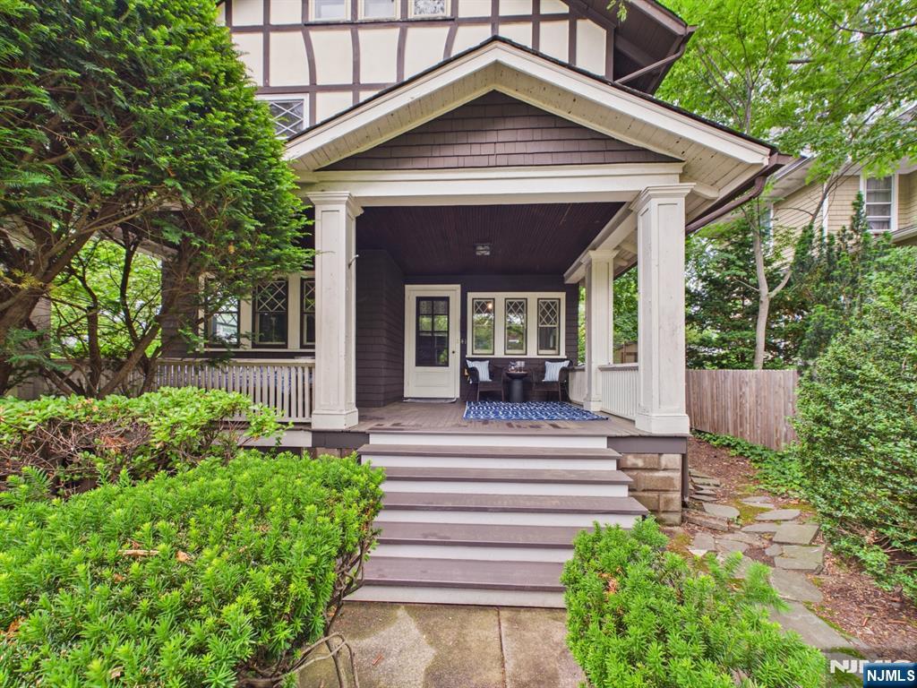 41 Randolph Place - Photo 2