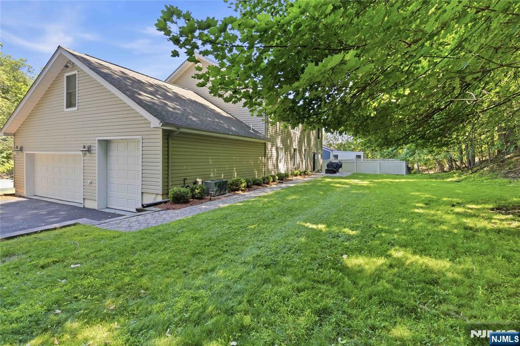 913 High Mountain Road — photo 41