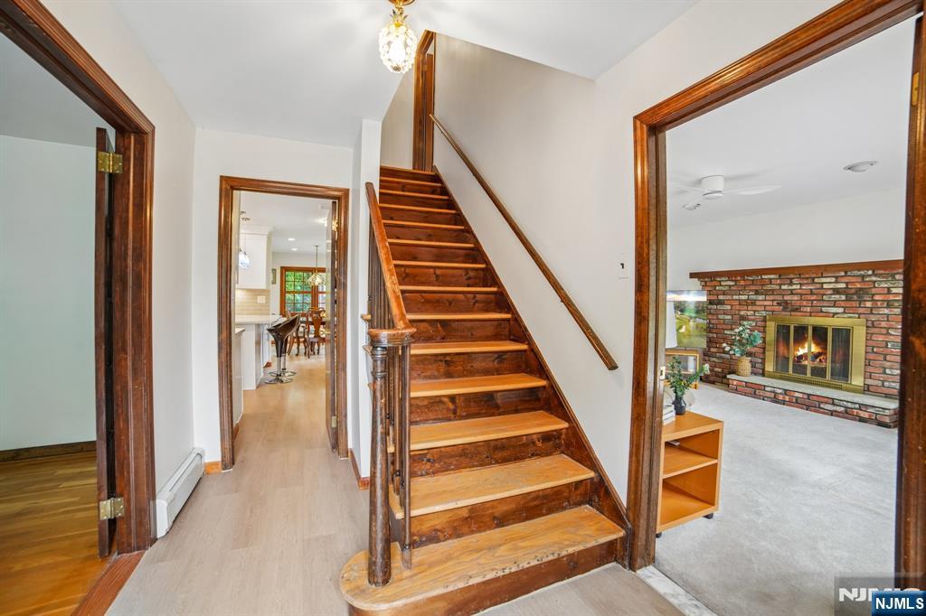 42 Collins Avenue - Photo 3