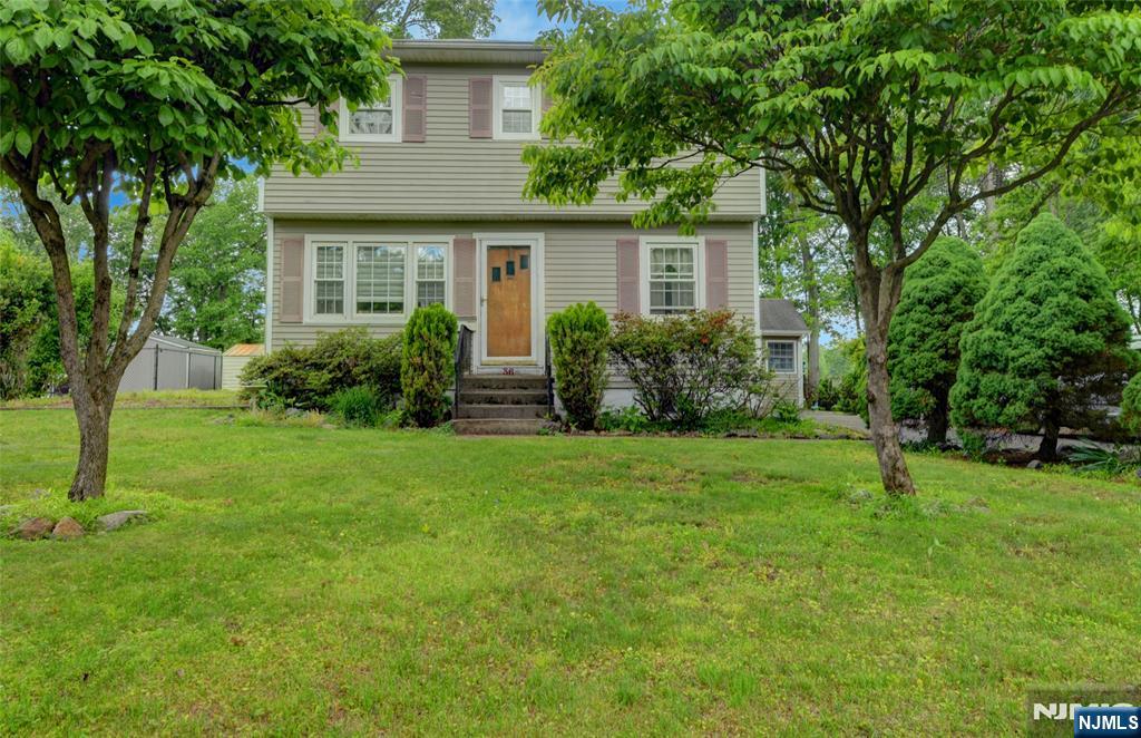 36 Hemlock Avenue - Photo 2