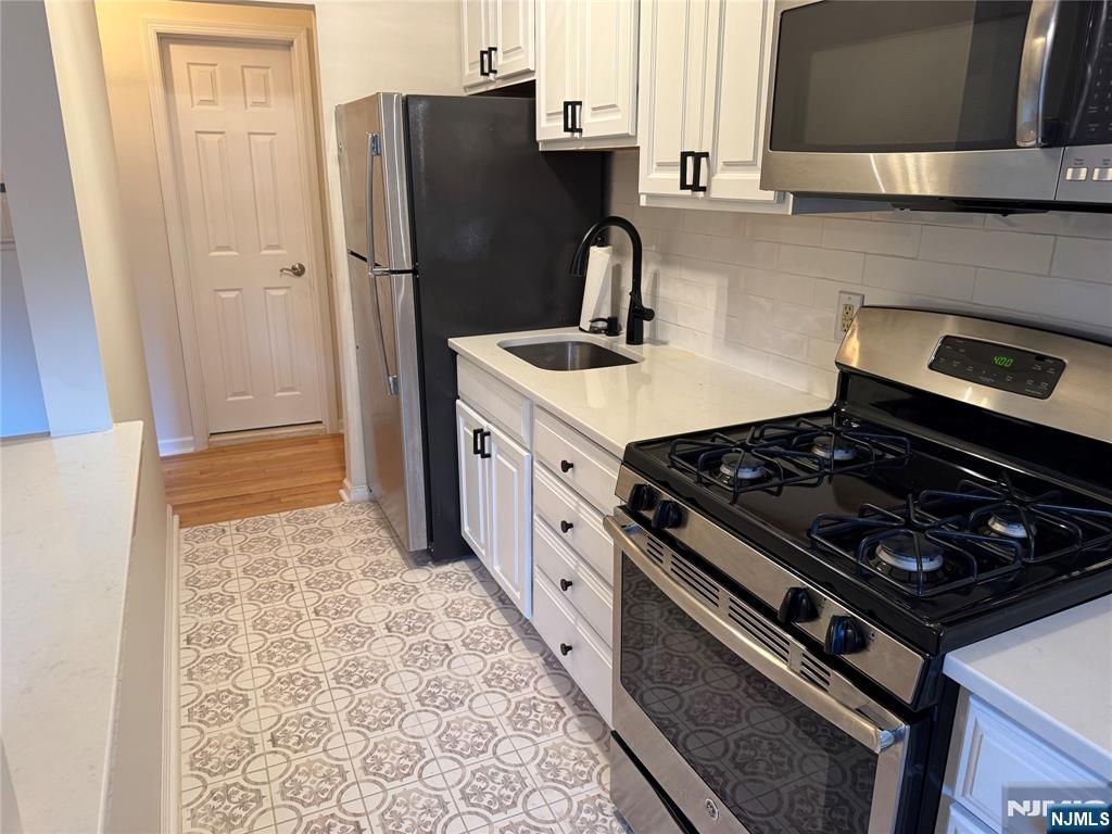 511 Washington Drive - Photo 3