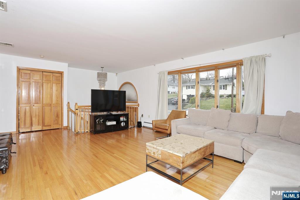 140 Prospect Street - Photo 5