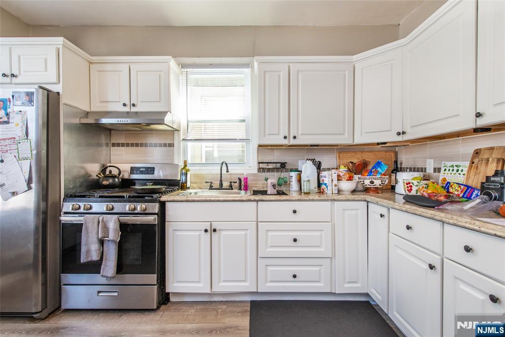 40 Olive Street - Photo 4
