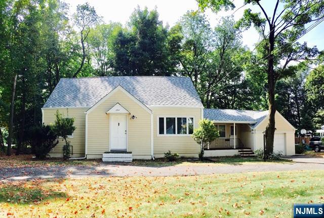 846 E Glen Avenue - Photo 1