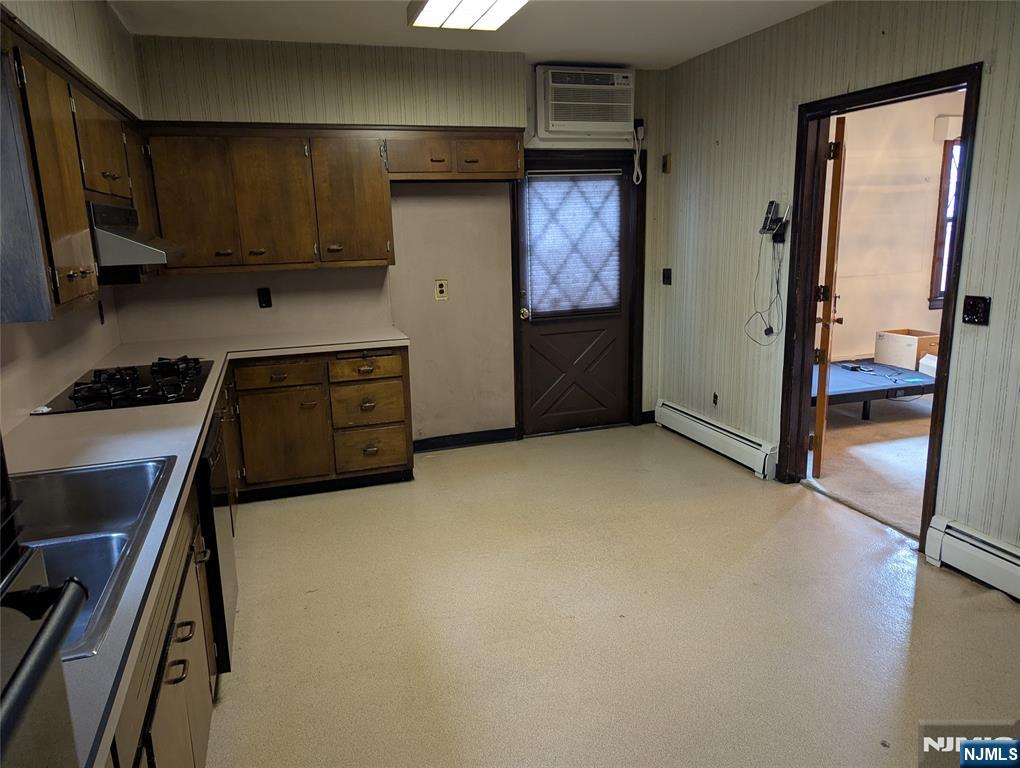 84 Oakdene Avenue — photo 10