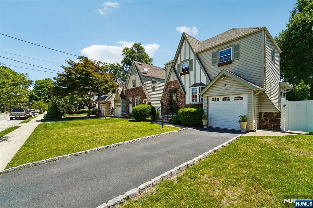 67 Marlboro Road - Photo 2