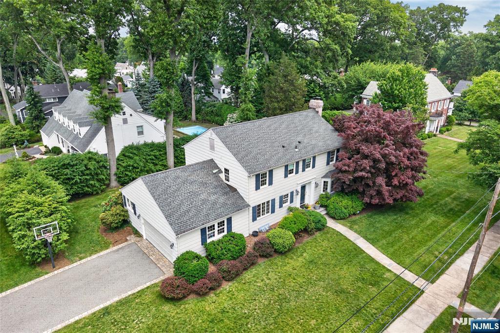 241 Avondale Road - Photo 1