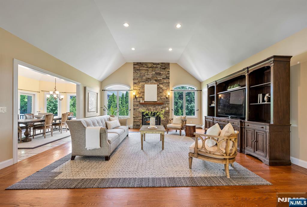 18 Berkshire Place - Photo 3