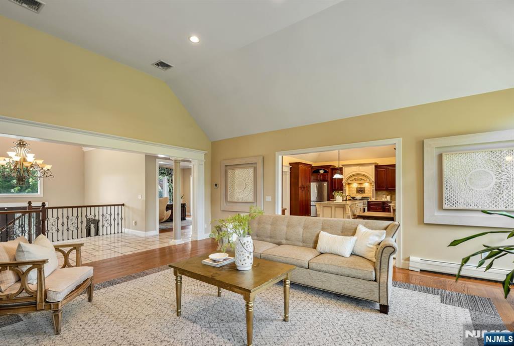 18 Berkshire Place - Photo 5