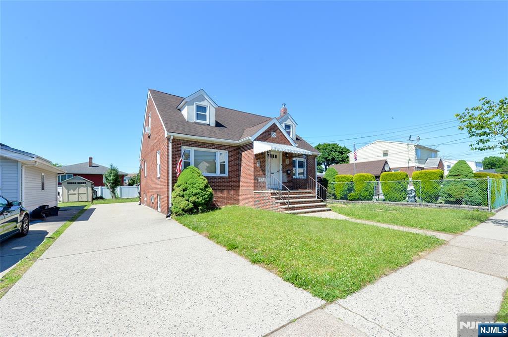 54 Avenue B - Photo 2