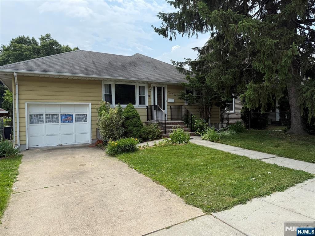 301 Valley Road - Photo 2