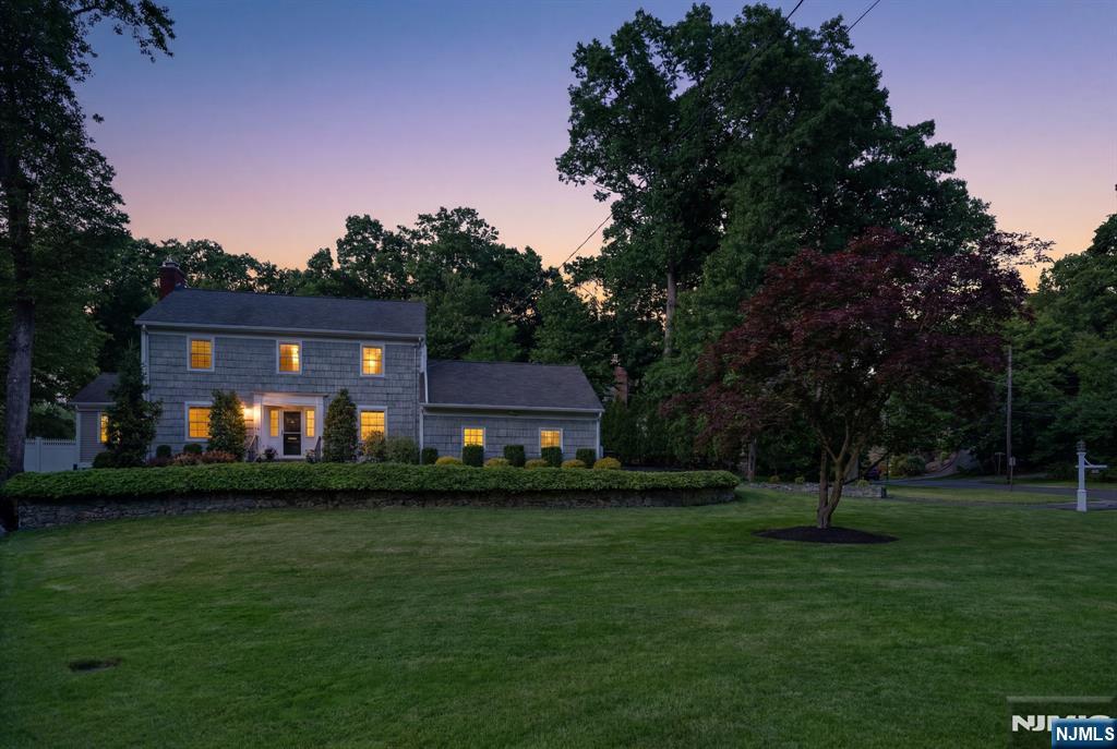 62 Fells Road - Photo 2