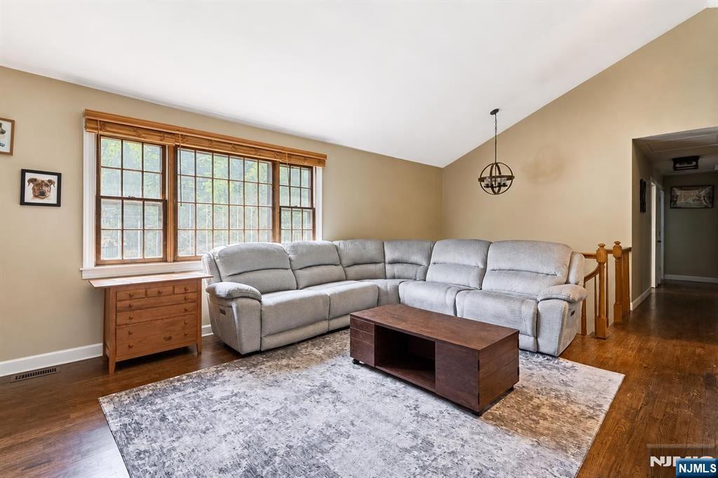 12 River Road - Photo 3