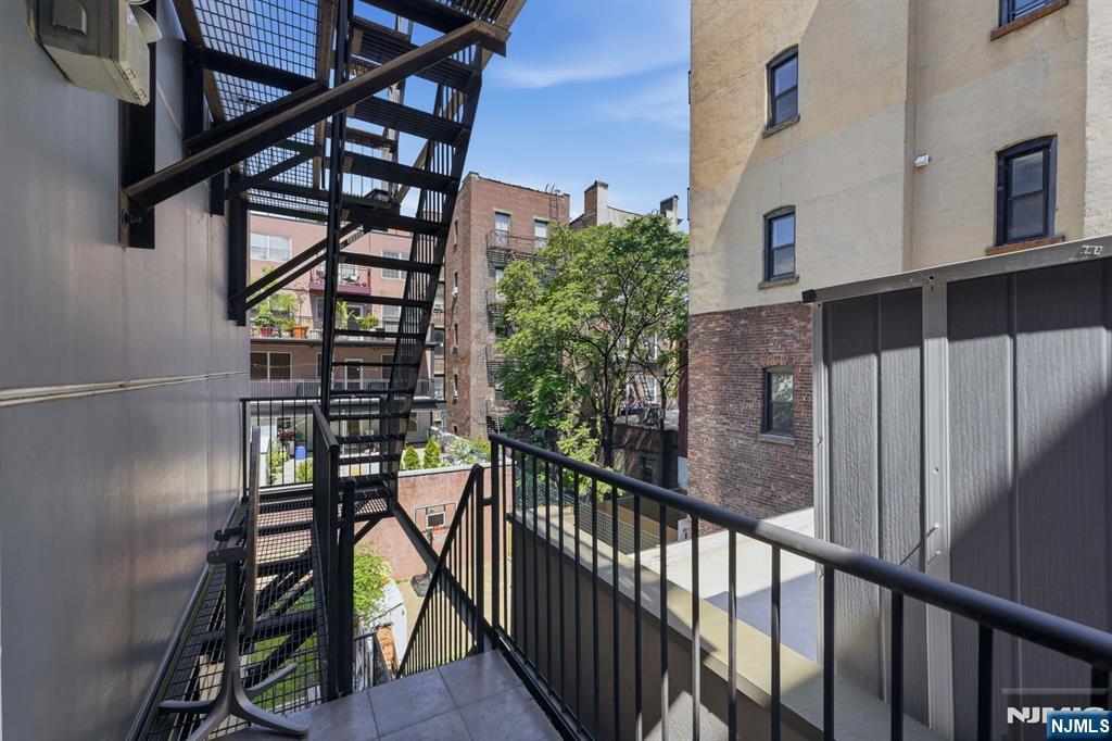 838 Park Avenue #2 — photo 25