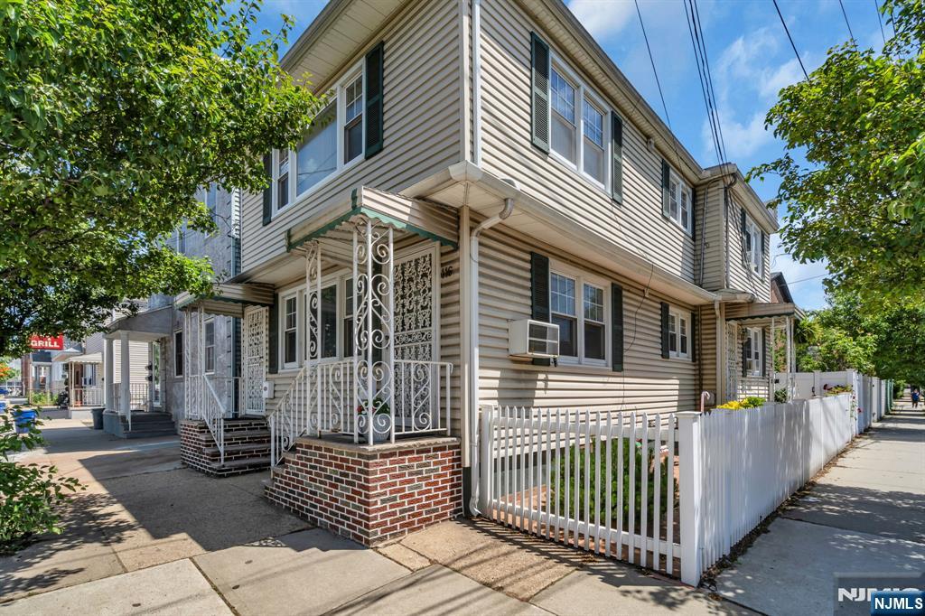 116 1st Street - Photo 4