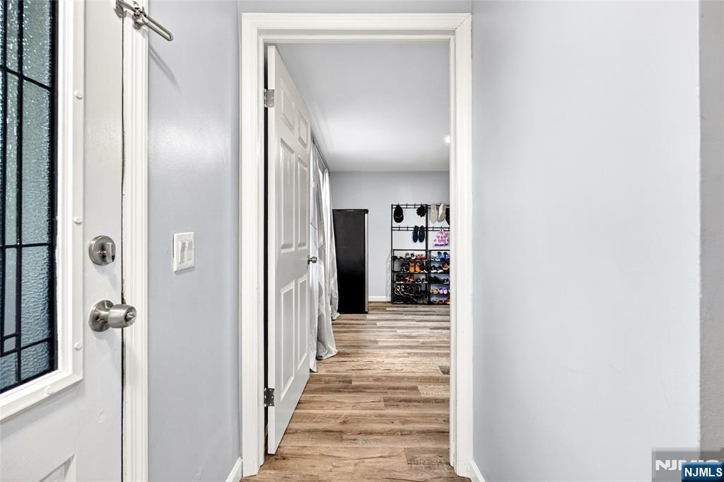 166 Pleasant Avenue - Photo 2
