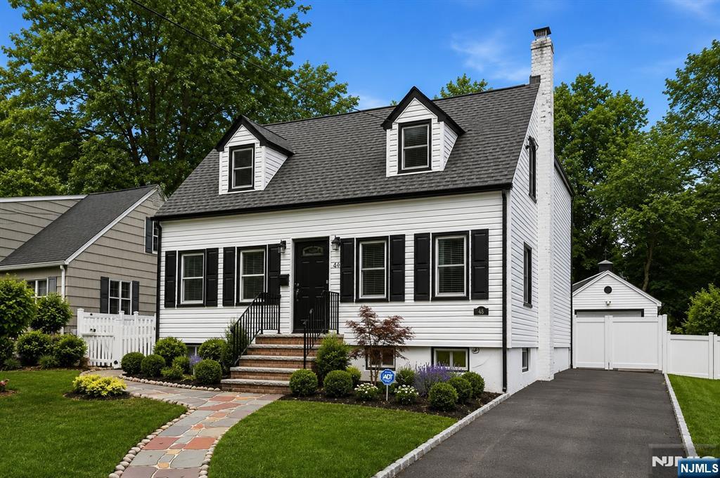 48 W Cedar Street - Photo 2