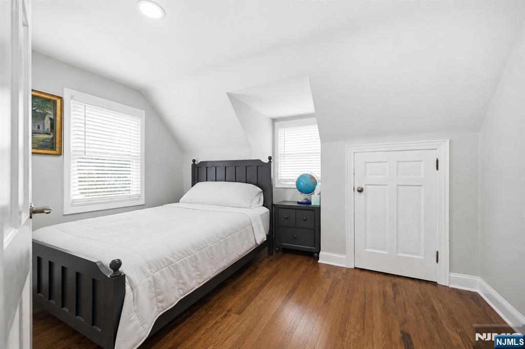 48 Cedar Street — photo 16