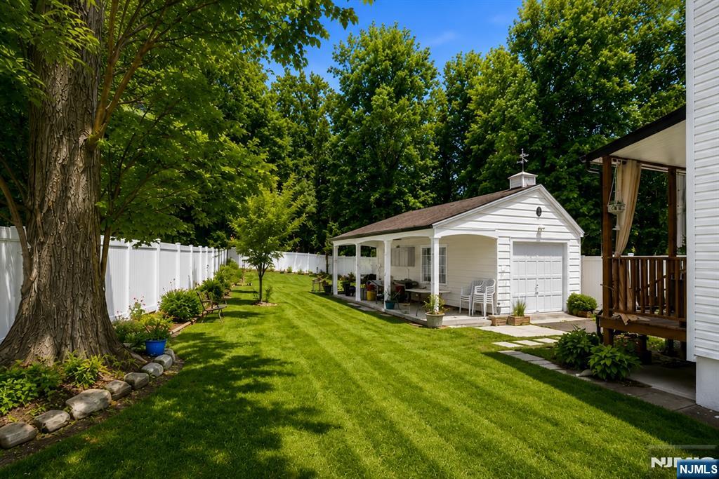48 Cedar Street — photo 23