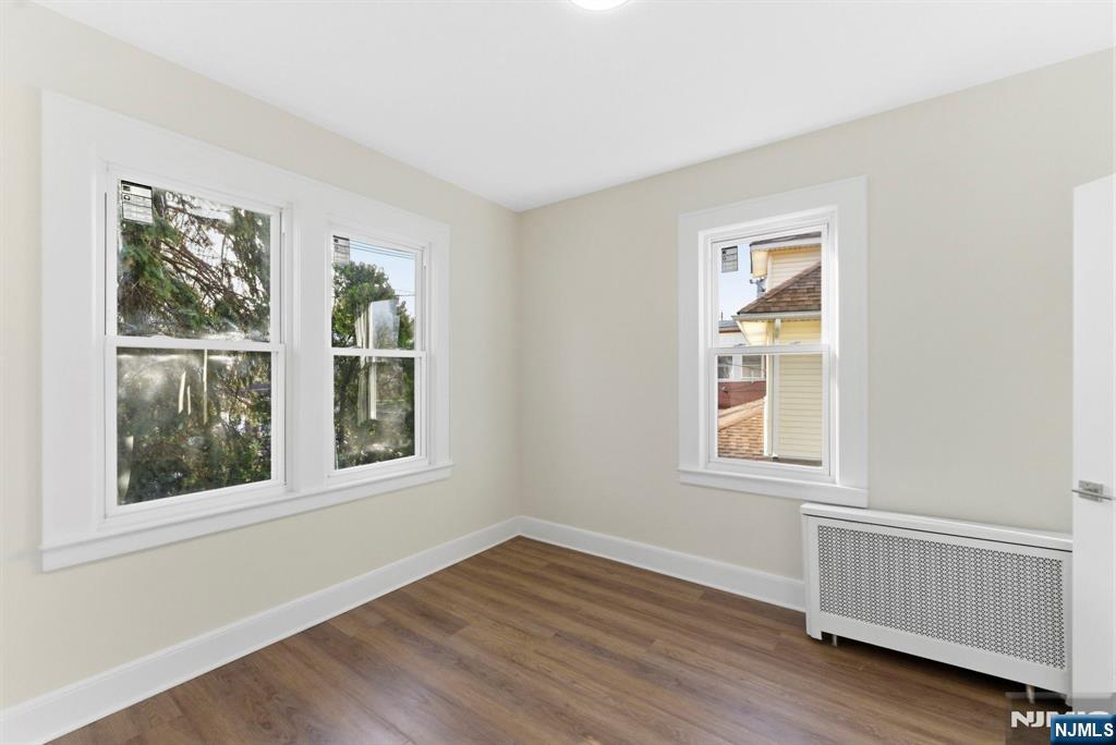 1 Bay Avenue — photo 15