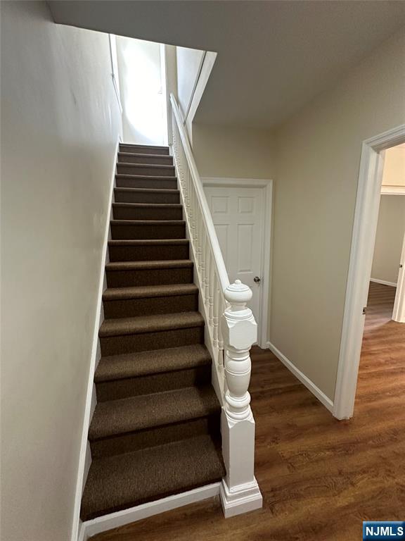72 Winant - Photo 2