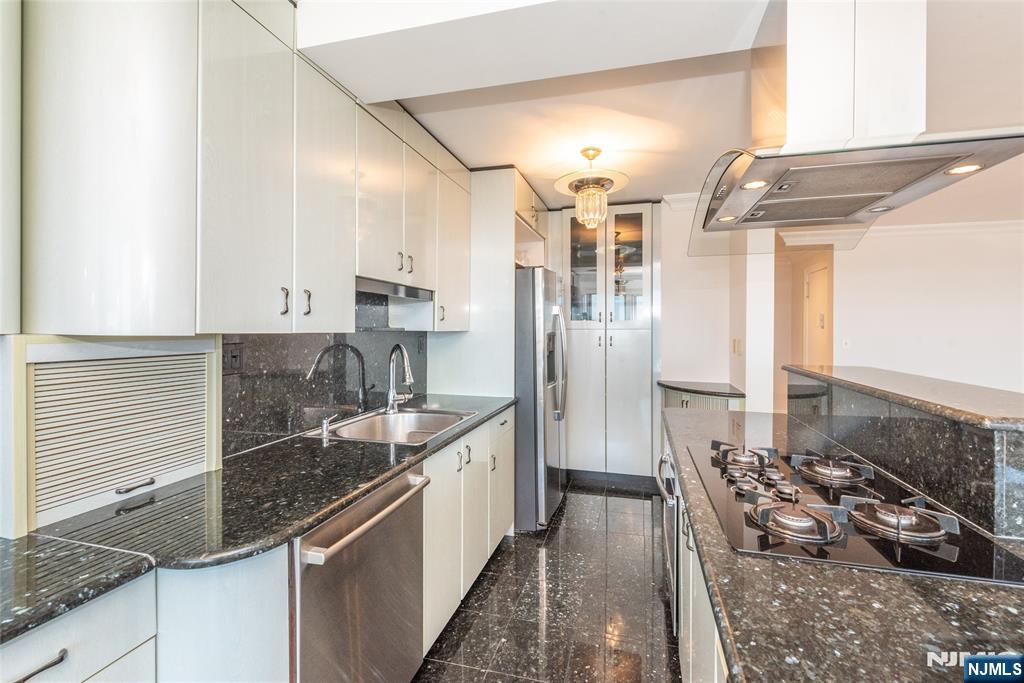6600 JFK Blvd E 19K - Photo 5