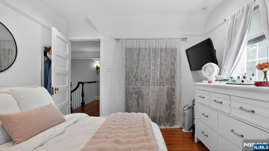 230 Satterthwaite Avenue — photo 19