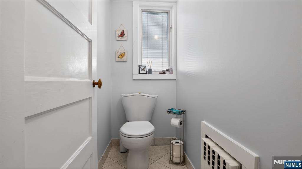 230 Satterthwaite Avenue — photo 24