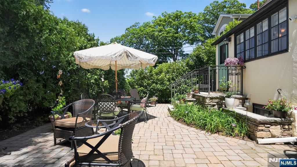 230 Satterthwaite Avenue - Photo 5