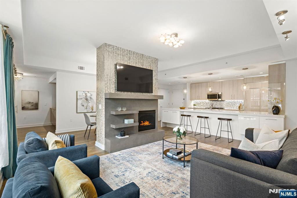 1200 Avenue At Port Imperial #414 — photo 11