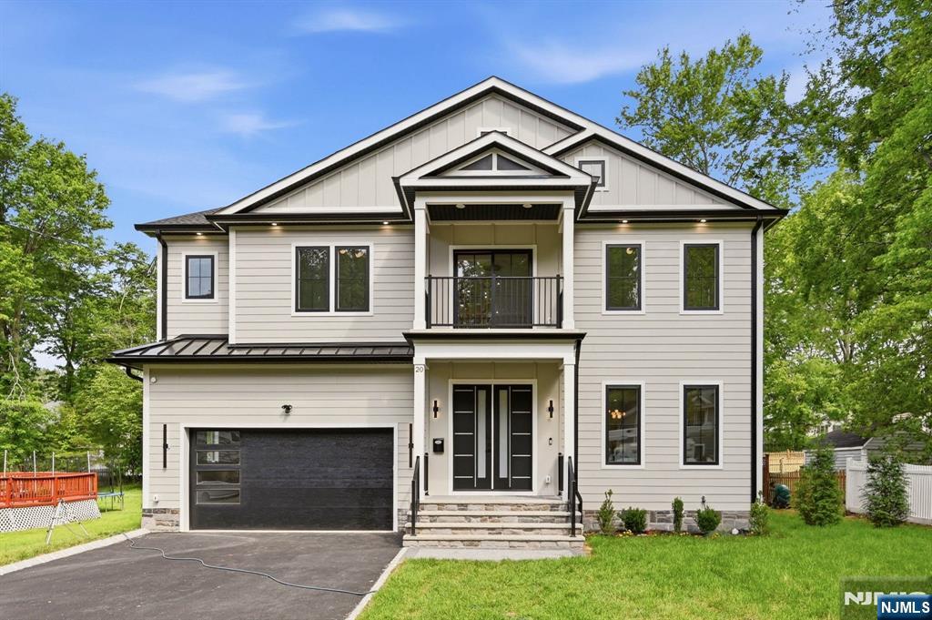 20 Hampton Terrace - Photo 1
