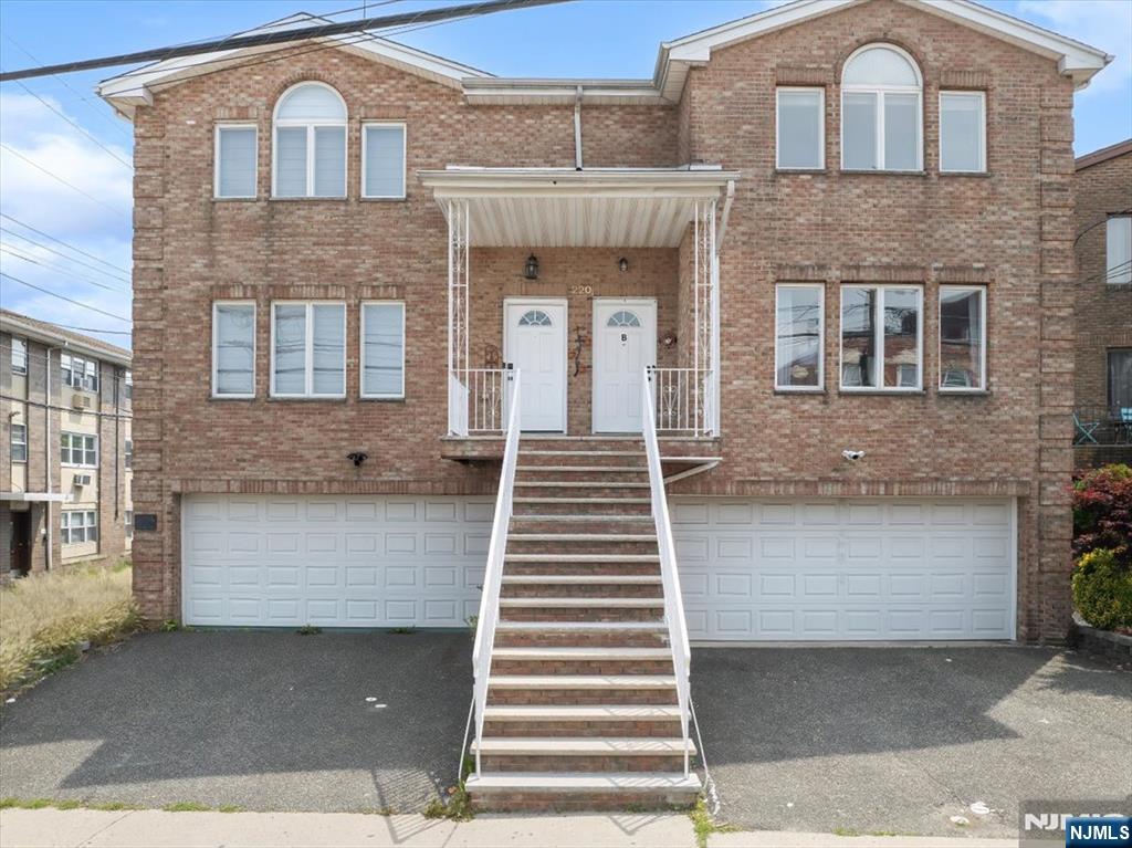 220 Cliff Street B - Photo 3