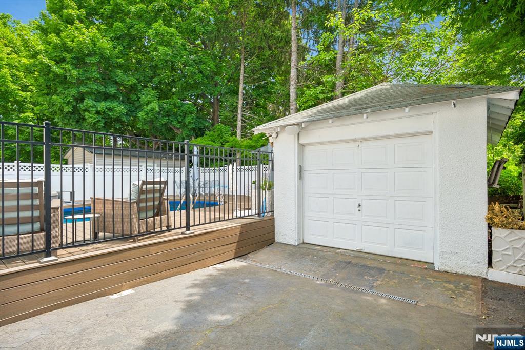 63 Ridge Road — photo 44