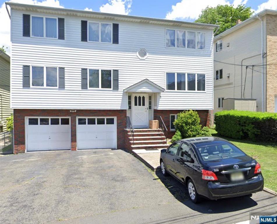 3 Franklin Avenue 1 - Photo 1