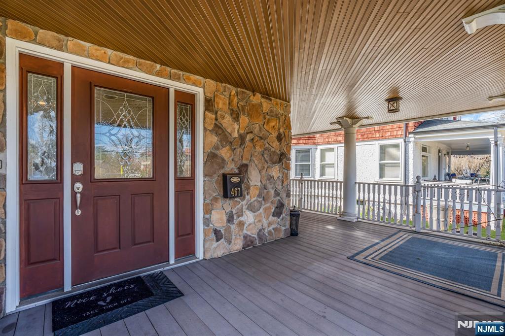 467 Summit - Photo 3