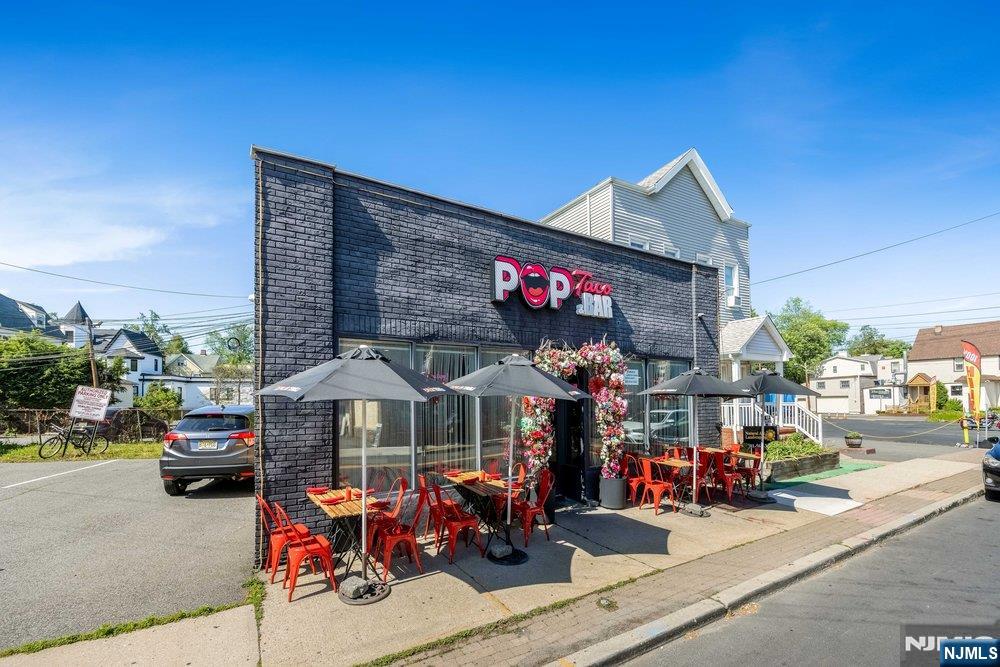 20 E Madison Ave, Dumont, NJ 07628