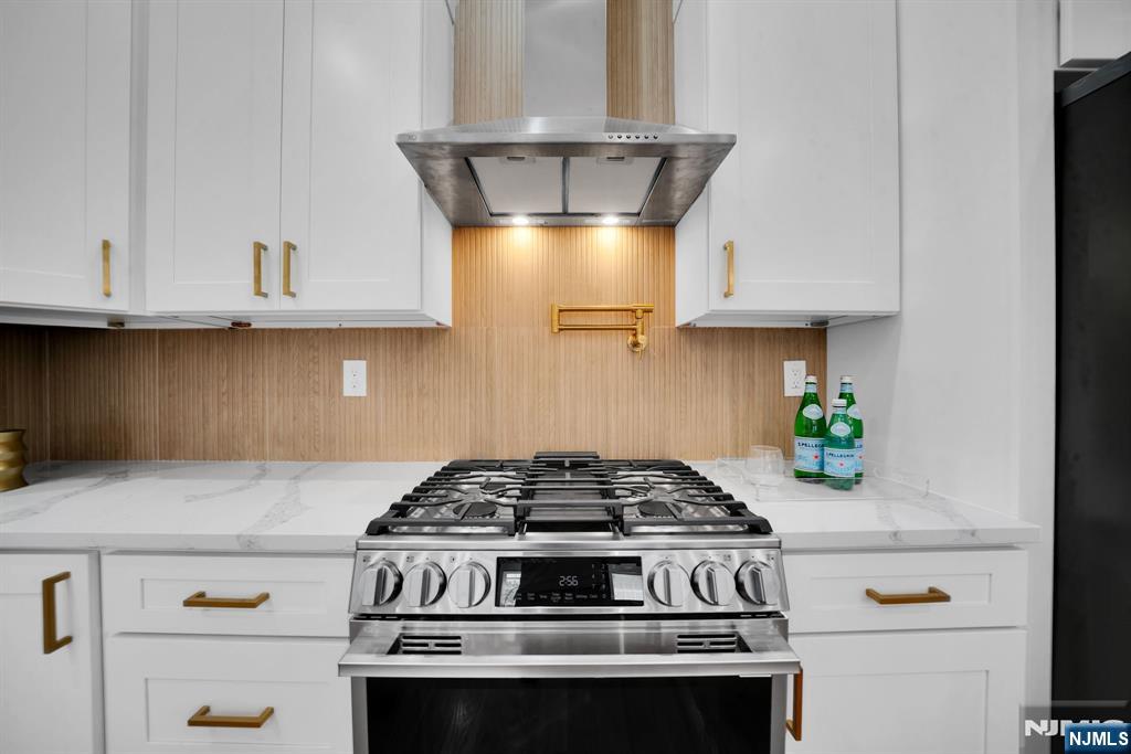 22 14th Street - Photo 3
