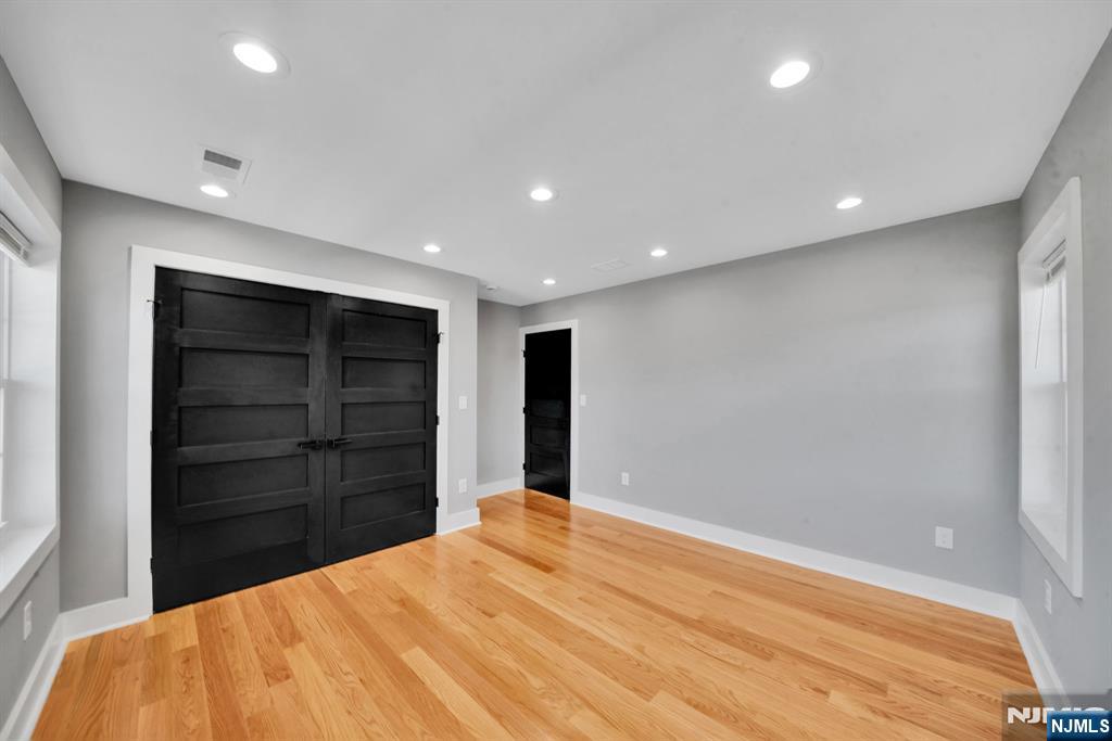 22 14th Street — photo 37