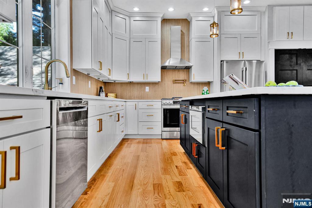 22 14th Street - Photo 5