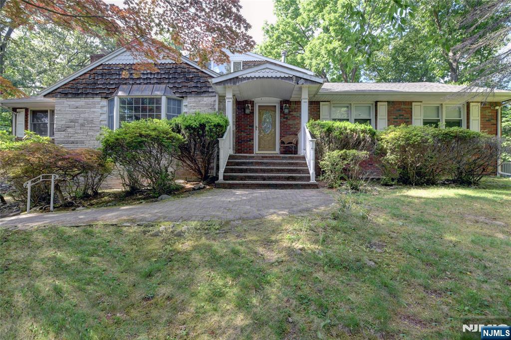 34 Knoll Road - Photo 2